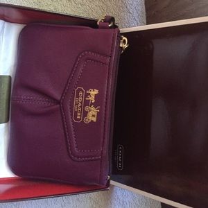 Coach Bags - Coach wristlet Coach Bags - Coach wristlet
